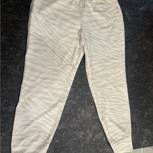 Old Navy Active Zebra Print Pants